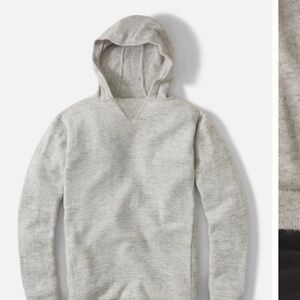 Paka Hoodie Size Small